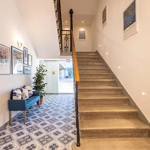 Couette-café B&B Follonica, Follonica